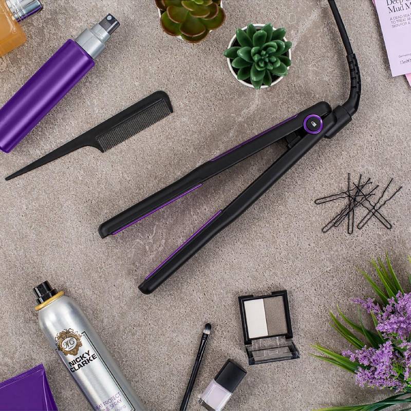 Nicky Clarke Frizz Control Straightener Beauty Kick